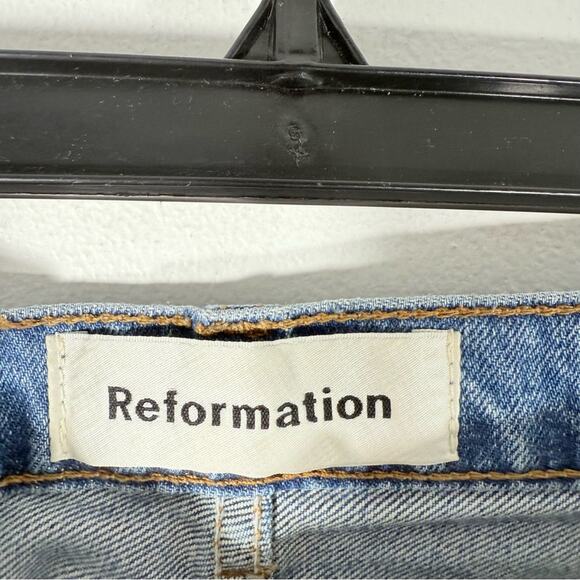 Reformation Julia High Rise Cigarette Ankle Distressed Denim Jeans Antigua 25 - Picture 9 of 16